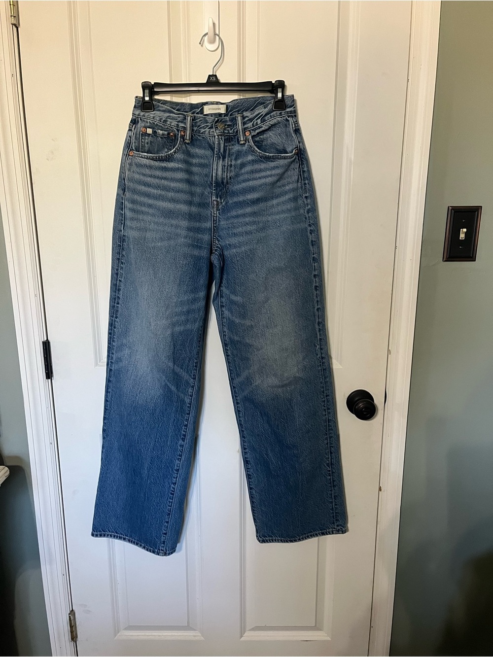 American eagle high rise stovepipe baggy jean